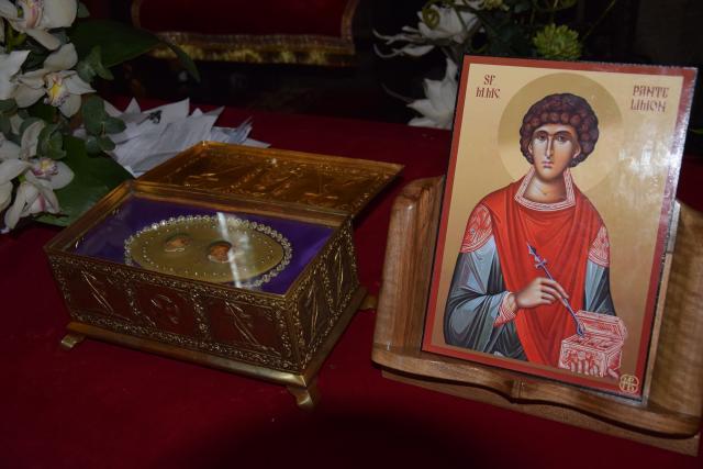 Procesiune religioasă la Piatra Neamț, cu ocazia sărbătorii Nașterea Sfântului Ioan Botezătorul