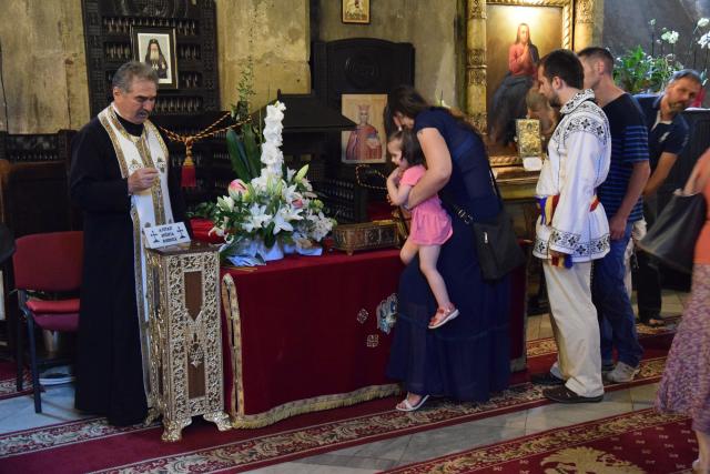 Procesiune religioasă la Piatra Neamț, cu ocazia sărbătorii Nașterea Sfântului Ioan Botezătorul