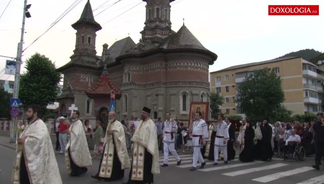 (Video) Procesiune la Piatra Neamţ