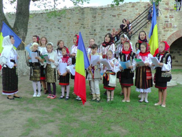 Ziua Eroilor, marcată la Suceava printr-un spectacol patriotic