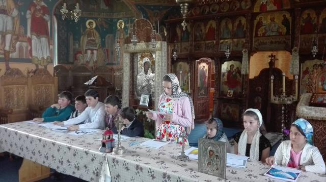 Catehezele din Protopopiatul Piatra-Neamţ: descoperire, comunicare şi emoţie
