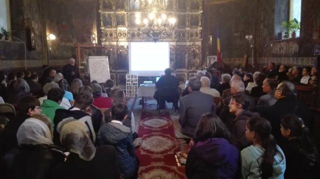 Catehezele din Protopopiatul Piatra-Neamţ: descoperire, comunicare şi emoţie