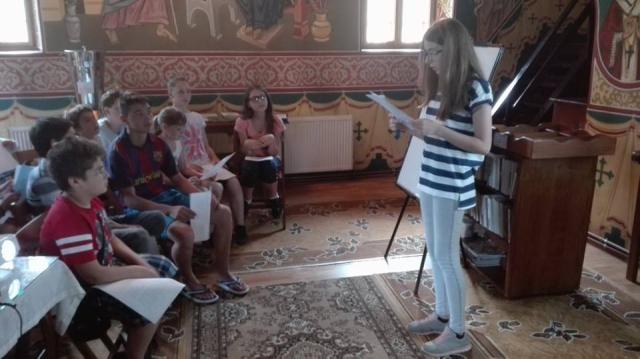 Catehezele din Protopopiatul Piatra-Neamţ: descoperire, comunicare şi emoţie