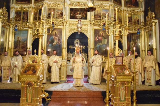 Îndemnul Mitropolitului Moldovei și Bucovinei către absolvenții teologi: „Sunteți rânduiți să fiți slujitori și martori”