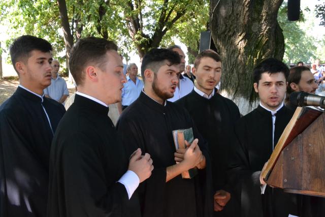 Liturghie arhierească la hramul Mănăstirii Bucium