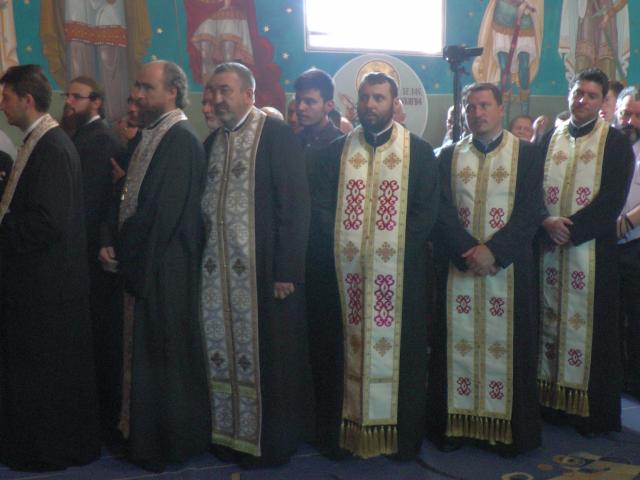 Patru ierarhi la hramul Mănăstirii Bogdana din Rădăuţi