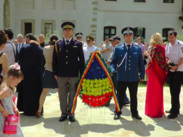 Hram la Putna: „Să luptăm fiecare prin rugăciunea noastră şi să nu ne războim niciodată între noi“