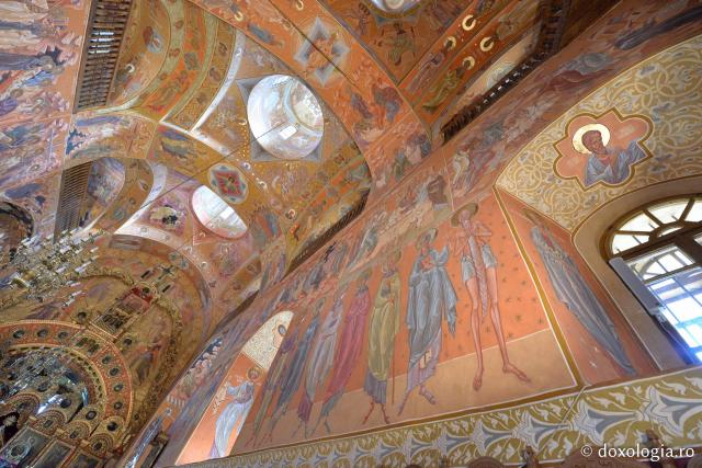 Pictura din biserica Mănăstirii Horaița ‒ o invitație în Cer