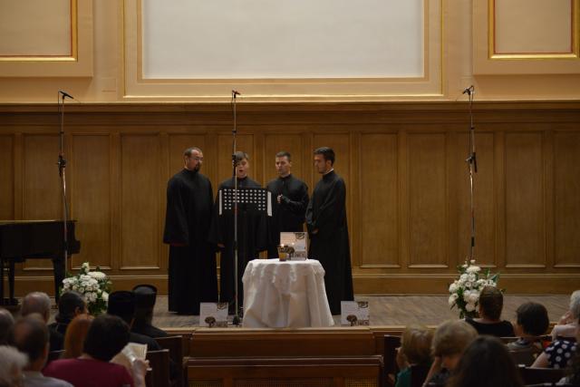 Lansare de carte și concert coral în Aula BCU din Iași