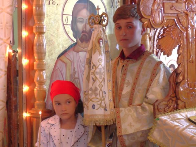 Slujire arhierească în Parohia „Sfânta Treime“ – Dumbrava