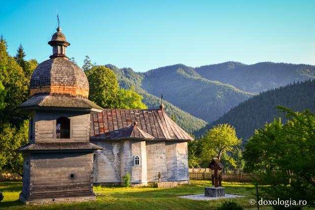 Biserica de lemn a Mănăstirii Sihăstria Tarcăului, rădăcină a istoriei comunității