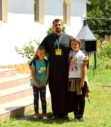 Tabără  de  vară  pentru copiii  și  tinerii  din  satele Baranca, Racovăț și Hilișeu Horia