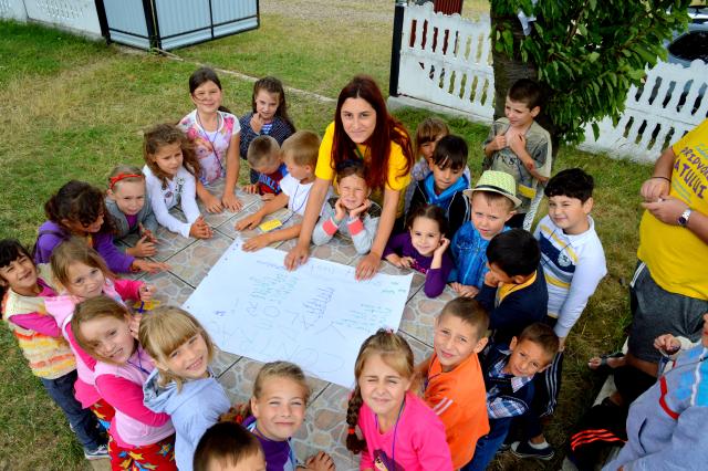 Tabără  de  vară  pentru copiii  și  tinerii  din  satele Baranca, Racovăț și Hilișeu Horia