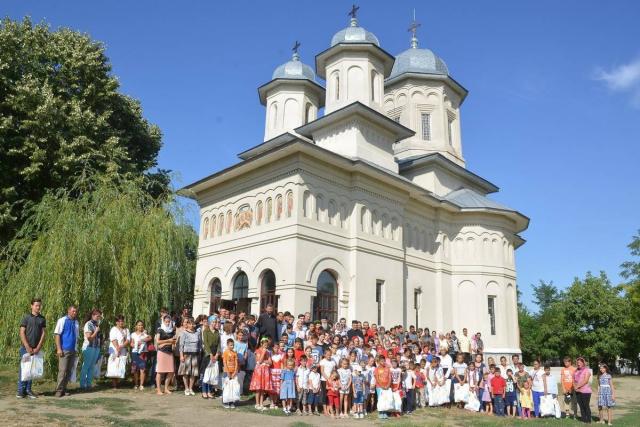 Emoţie şi bucurie la Botoşani şi Negreşti