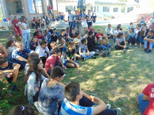 Comunitatea bucuriei de sub cerul belceştean