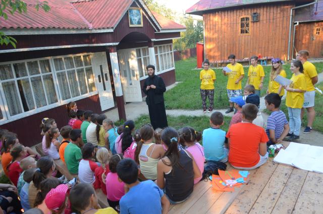 „Prietenia dintre suflete“ la Comăneşti