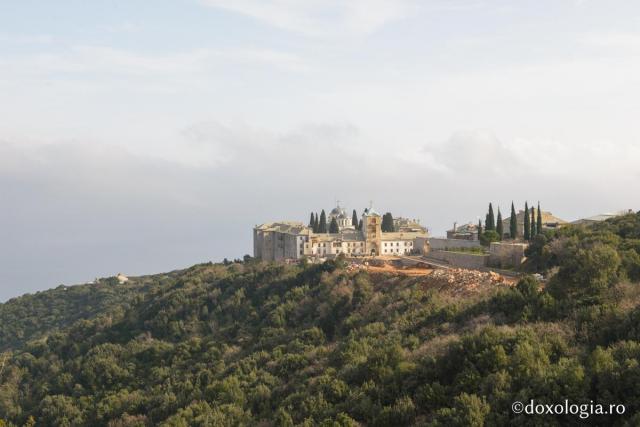 Mănăstirea Marea Lavră despre poziţia Schitului Prodromu faţă de Sinodul din Creta: Zvonuri nefondate