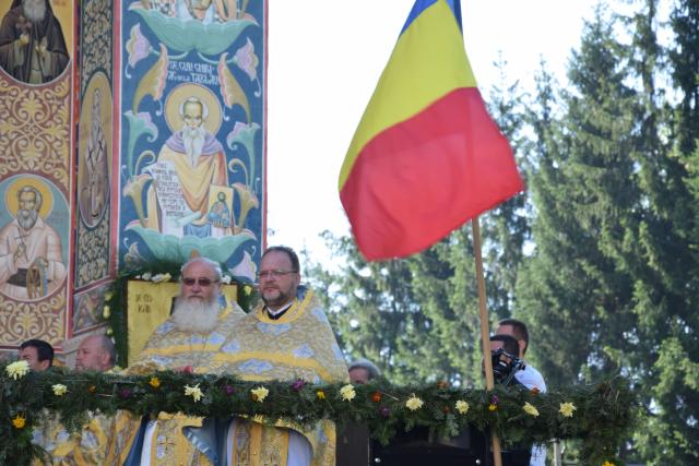 Hram la biserica Seminarului de la Mănăstirea Neamț: „Ar trebui să învățăm din viețile sfinților și să ne radicalizăm în bine”