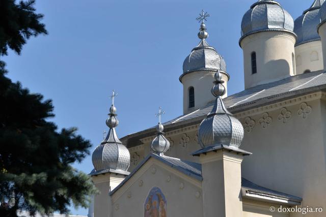 Cât de veche este comunitatea călugărilor de la Horaița?