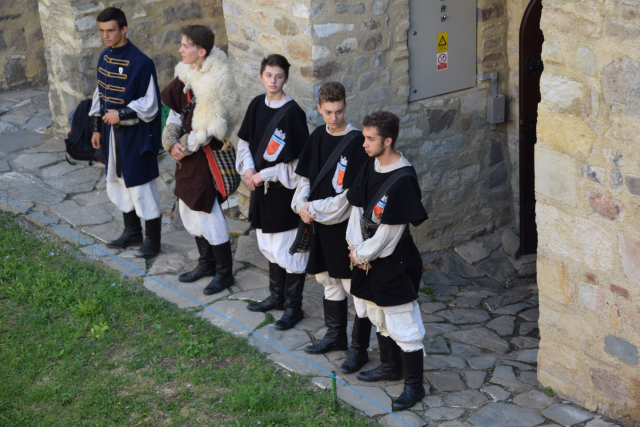 Liturghie arhierească, în cadrul pelerinajului pedestru „Pe urmele sfinţilor nemţeni”