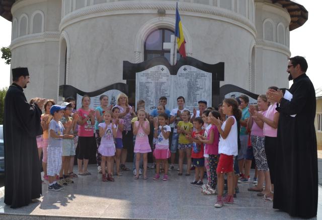 Şcoli de vară în parohiile Gura-Văii şi Holt
