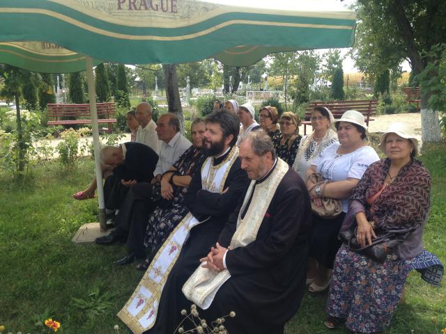 Programul de formare profesională a cântăreţilor bisericeşti, la Popești