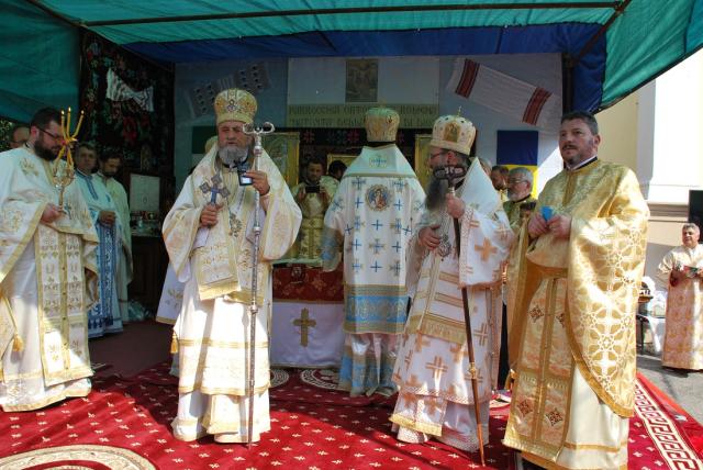 O nouă poartă către cer, în cadrul Episcopiei Ortodoxe Române a Italiei