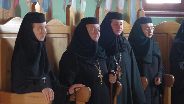 Hram la Mănăstirea „Nașterea Maicii Domnului” - Marginea