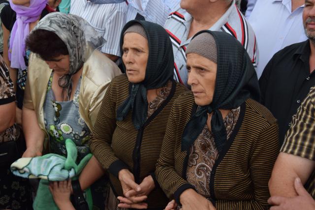 IPS Părinte Teofan, la hramul Mănăstirii Hadâmbu: „Maica Domnului este cinstită prin nașterea de prunci”