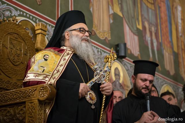 Întâmpinarea Patriarhului Ioan al X-lea la Mănăstirea Putna (GALERIE FOTO)