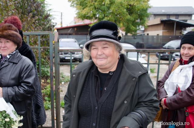(Foto) Chipuri de închinători - o viaţă întreagă alături de sfinţii lui Dumnezeu