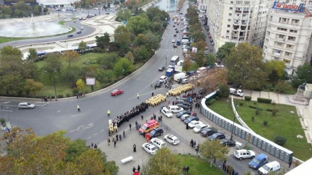 Tradiţionala procesiune „Calea Sfinţilor” a avut loc la Bucureşti