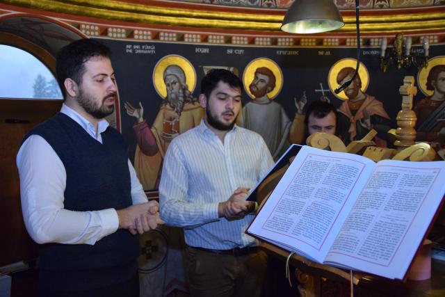 Sfântul Mare Mucenic Dimitrie, sărbătorit la Pângărați prin Liturghie arhierească