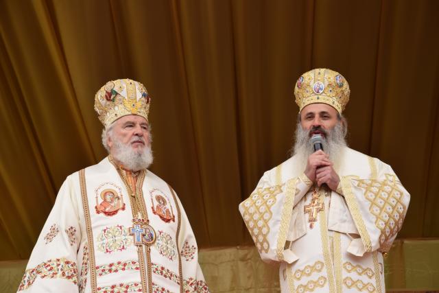 25 000 de pelerini, prezenți la Iași de ziua Sfintei Cuvioase Parascheva