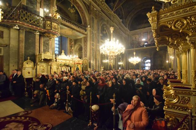IPS Mitropolit Ioan de Koriţá: „Protejați Biserica! Păstrați-vă Biserica strămoșească și susțineți-o!”