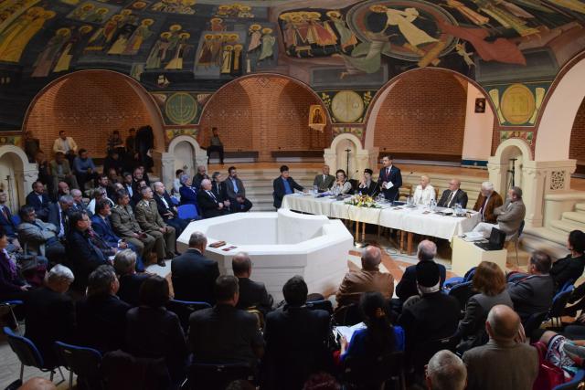 A debutat Simpozionul Internaţional „Monumentul – Tradiţie şi Viitor”