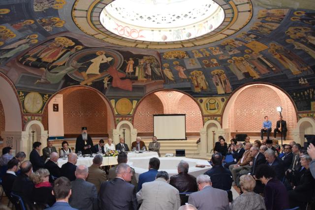 A debutat Simpozionul Internaţional „Monumentul – Tradiţie şi Viitor”