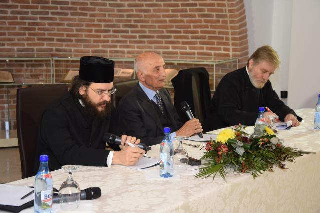 Întâlnire a studenţilor ieşeni cu profesori de teologie din Tesalonic