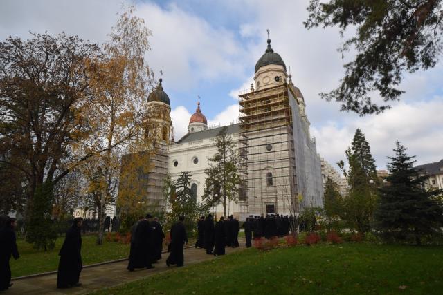 S-au reunit în conferinţă semestrială preoţii din protopopiatele Paşcani şi Hârlău