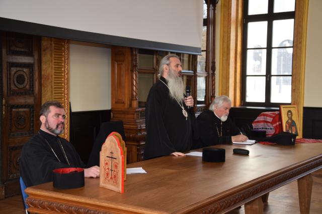 S-au reunit în conferinţă semestrială preoţii din protopopiatele Paşcani şi Hârlău