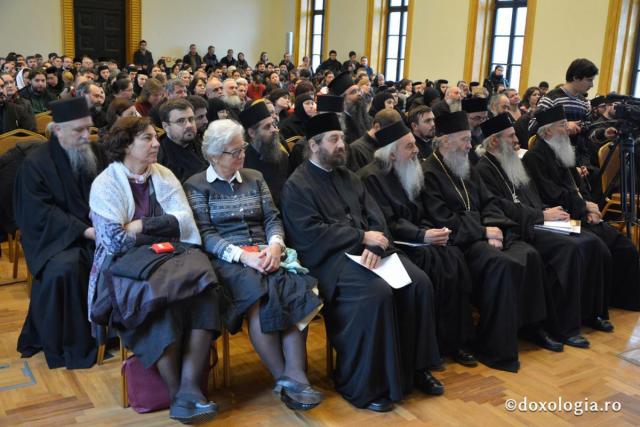 A două zi de comunicări, la Colocviul Internaţional „Întâlnirea cu duhovnicul”