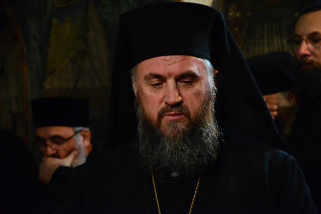 Sfântul Paisie Velicicovschi, sărbătorit prin Liturghie arhierească la Mănăstirea Neamț