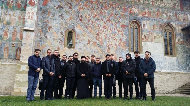 Trei zile de pelerinaj şi ateliere de formare