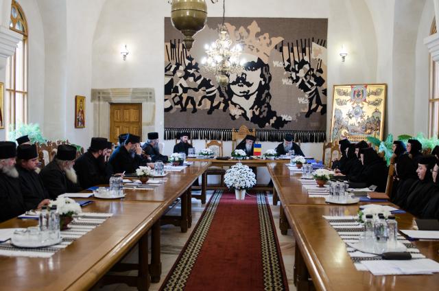 „Mănăstirile au un rost dumnezeiesc în perioade de criză“