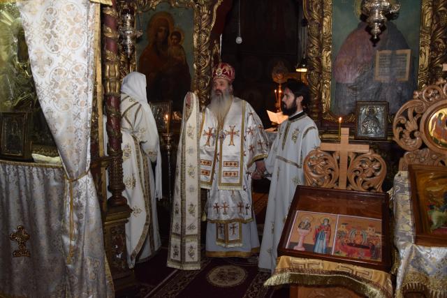 Două hirotonii și o hirotesie întru duhovnic, la Mănăstirea Bistrița