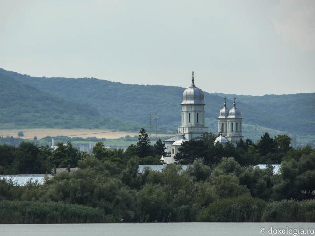 Mănăstirea Saon (galerie FOTO)