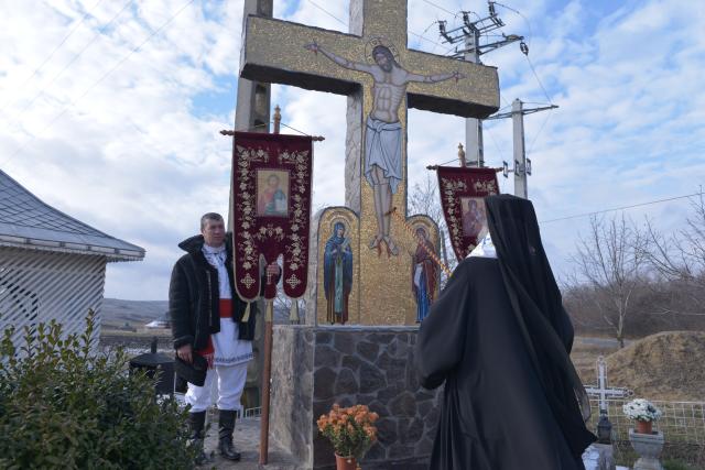 IPS Mitropolit Teofan, la Pleşani: „Smerenia îl ridică pe om în faţa lui Dumnezeu“