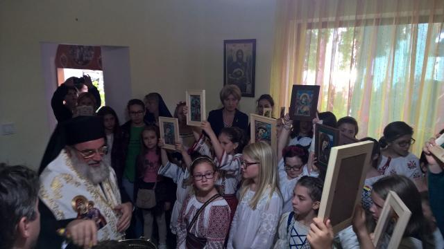 Hrană pentru suflet şi minte, la Centrul cultural-catehetic „Sf. Ioan“ Bacău