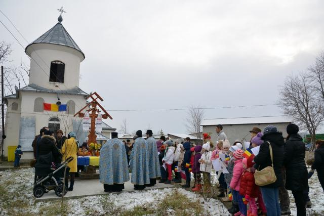 Troiţă în memoria eroilor patriei, la Frăsuleni