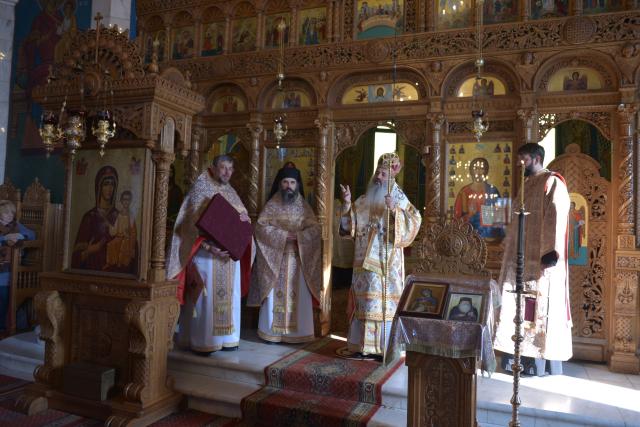 Slujbă de Parastas și Liturghie arhierească, la Mănăstirea Sihăstria-Neamț